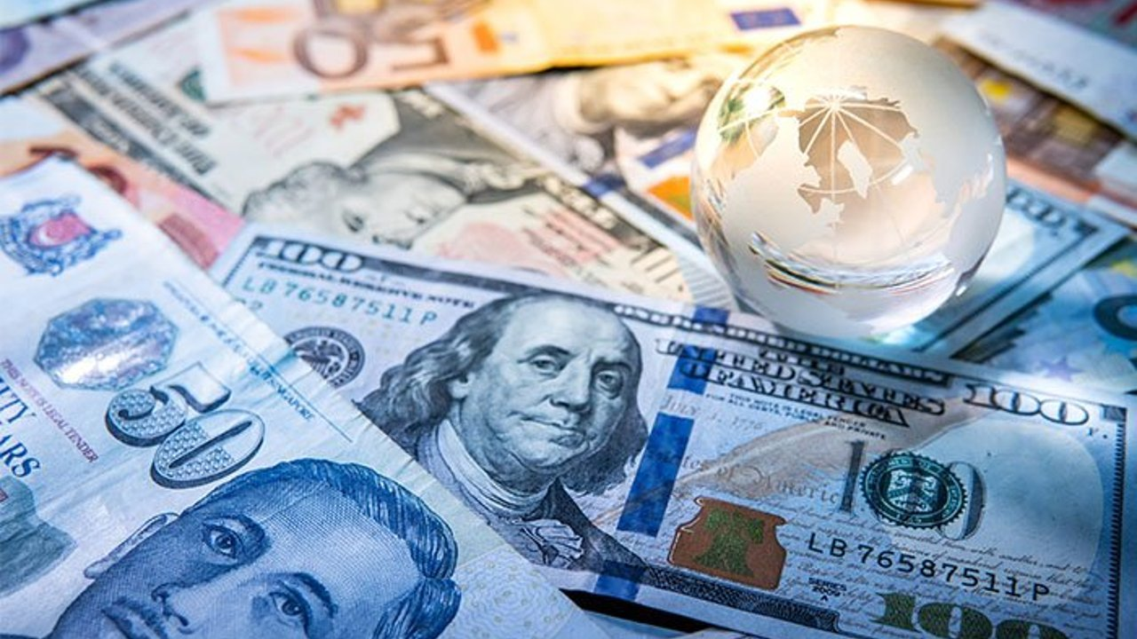 14 Nisan dolar ve euro fiyatları ne kadar? Dolar 43 TL’yi aştı mı?