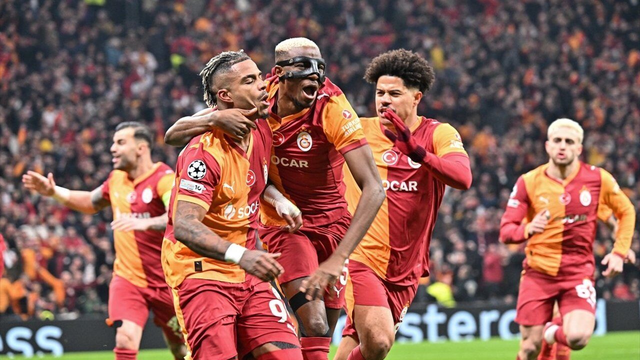 Galatasaray şampiyonluk maçı kamp kadrosunda kimler var, eksik oyuncu bulunuyor mu?