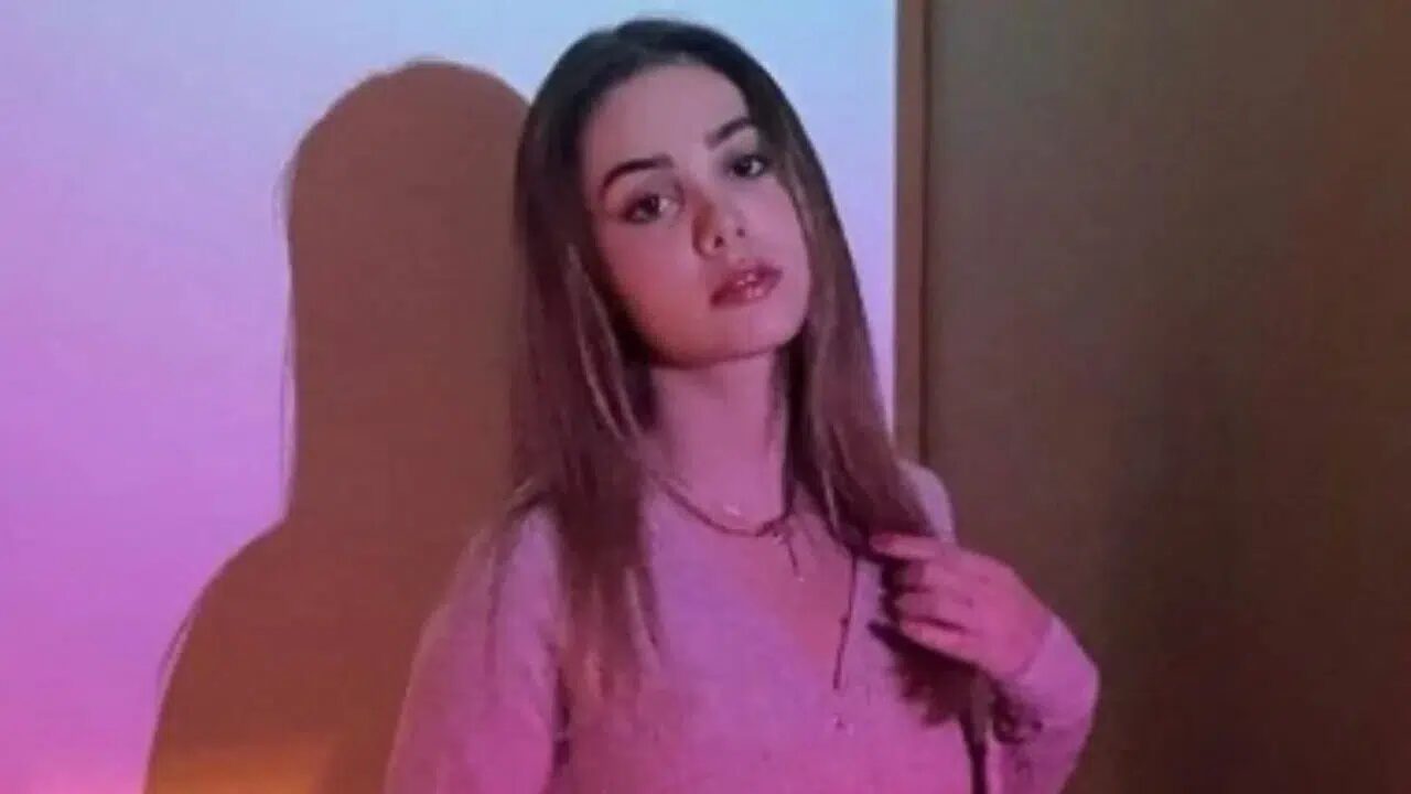 Zeynep Sürmeli (Zeybik) Kimdir? Yaşı, Memleketi ve Hayatı Hakkında Merak Edilenler